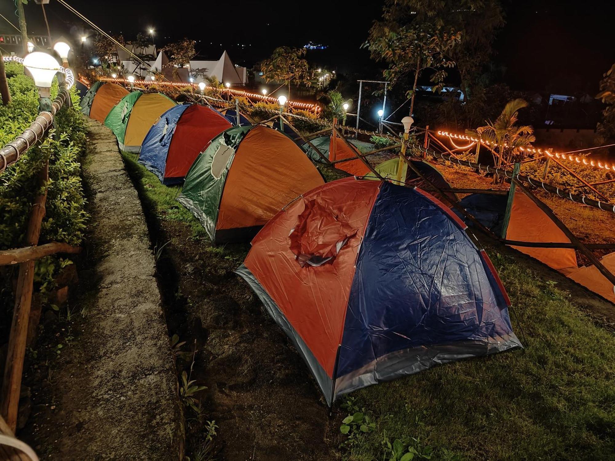 Shelby Pawana Lake Cottages & Camping Tents Lonavala Eksteriør billede